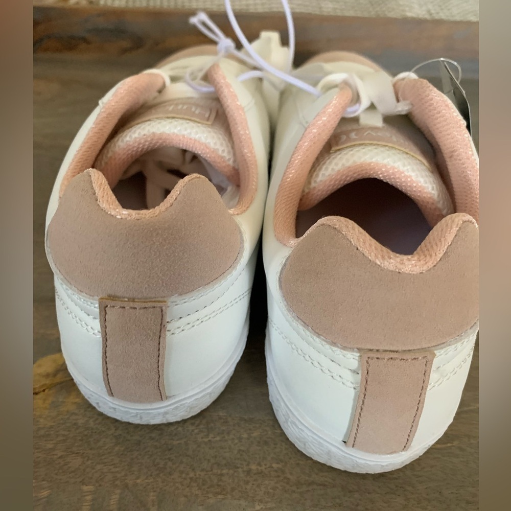 Hurley Women’s Sneakers - Picture 7 of 11